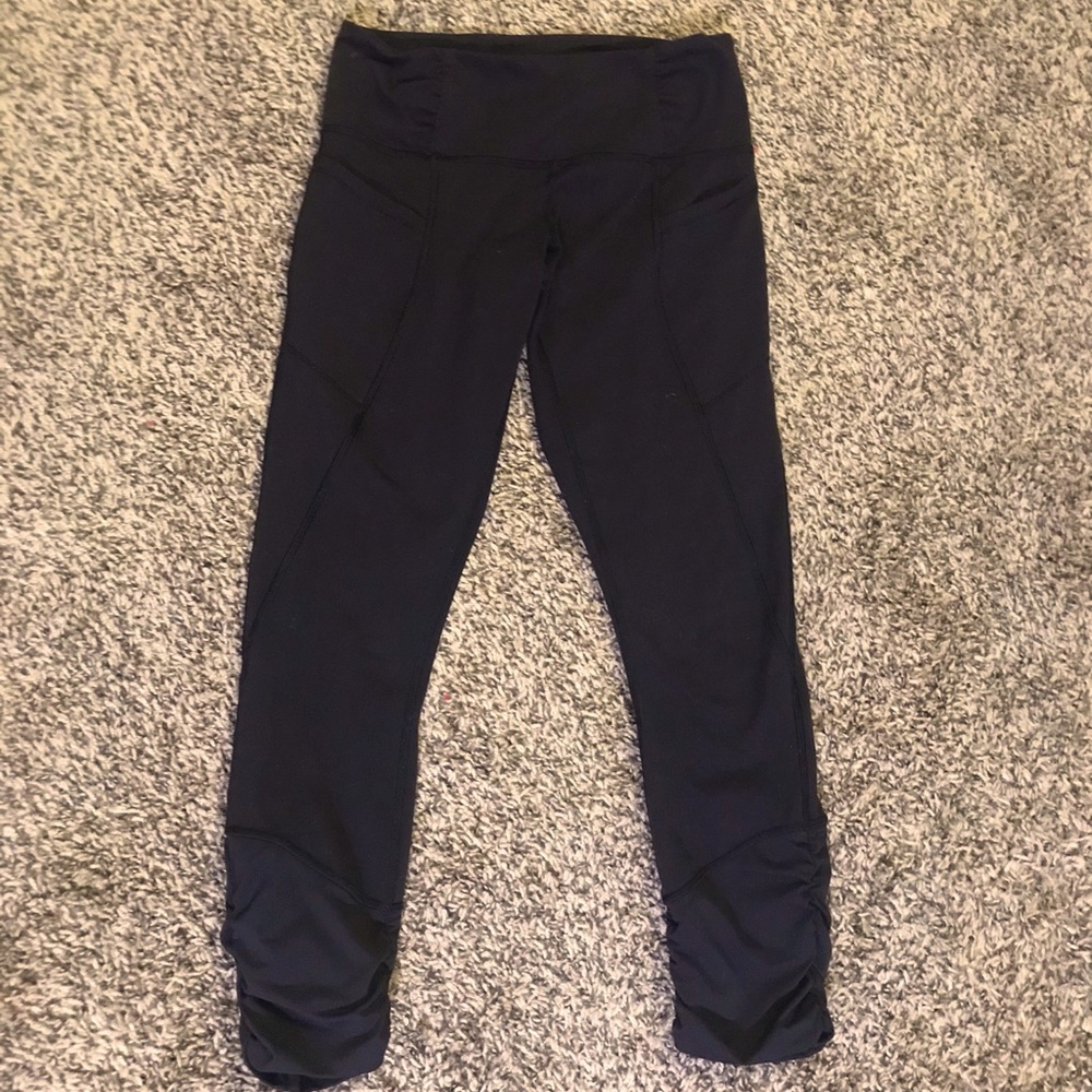 Lululemon crop leggings